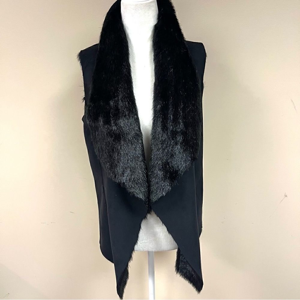 - Central Park West black faux fur vest Size XS